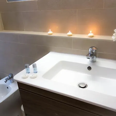 Coffee And The Bed & Breakfast Roma