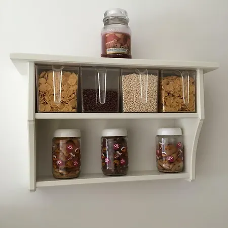 Bed & Breakfast Coffee And The