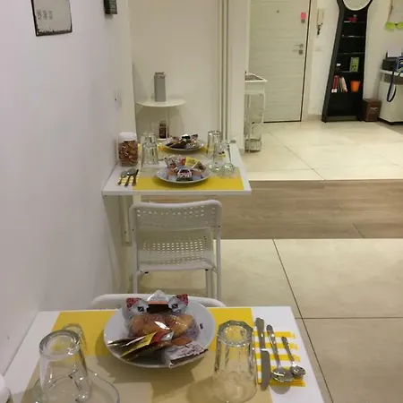 Bed & Breakfast Coffee And The Roma